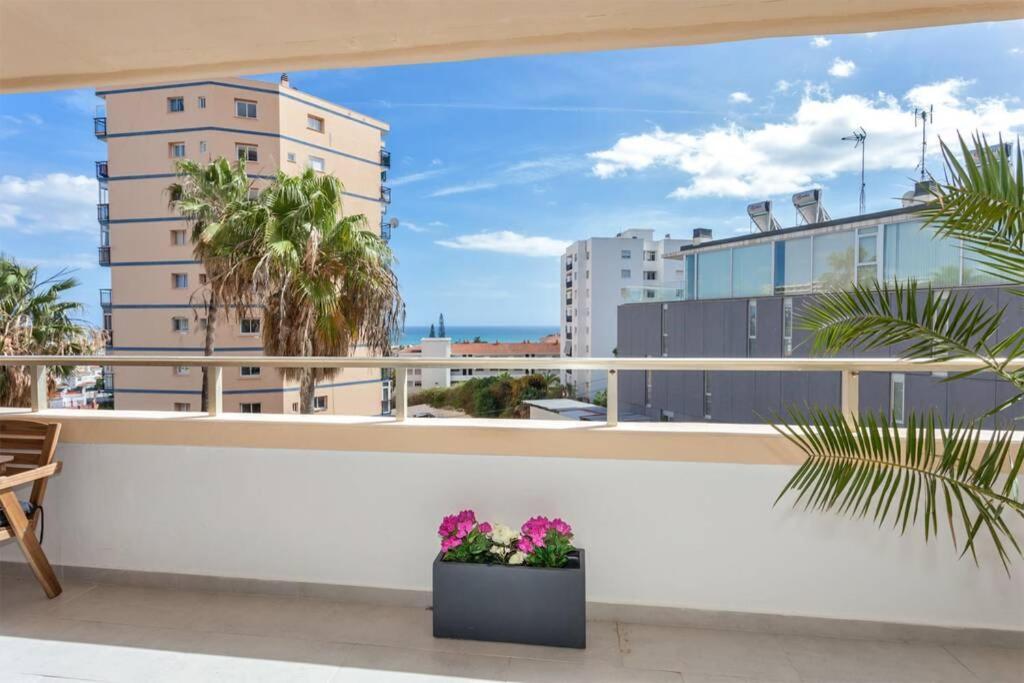 Puertosol 33 - 2 Bed Apartment, Beach Puerto Marina Benalmádena Zewnętrze zdjęcie